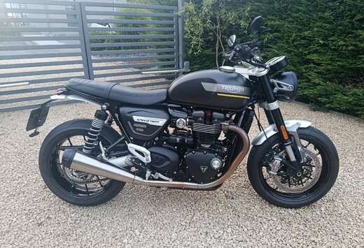 Triumph triumph speed twin 1200 4300 km