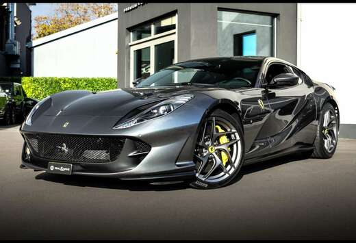 Ferrari Superfast 6.5 V12°FERRARI WARR 10/27°CARBON ...