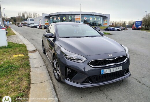Kia Proceed GT Line 1.4 GDI essence 