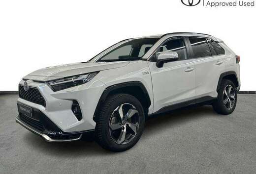 Toyota Dynamic Plus PLUG-IN AWD