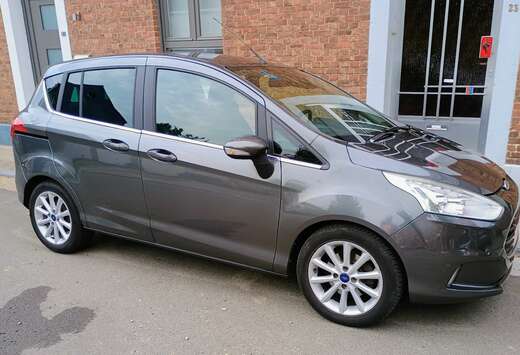 Ford B-Max 1.0 EcoBoost Titanium S