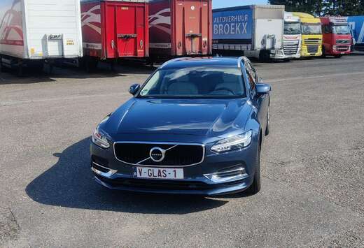 Volvo V90 T8 Twin Engine AWD Momentum