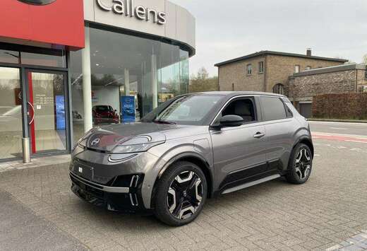 Nissan 52 kWh EVOLVE + Chill Interior