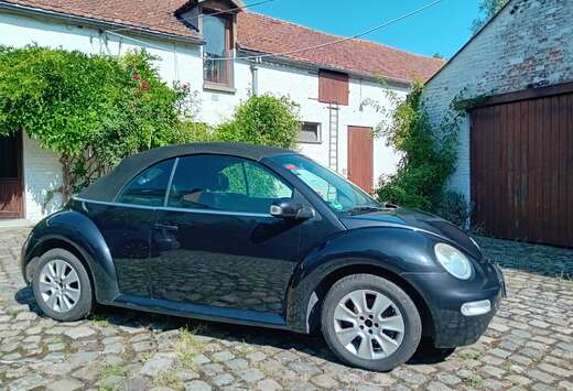 Volkswagen New Beetle Cabrio 1.6i Elegance Edition