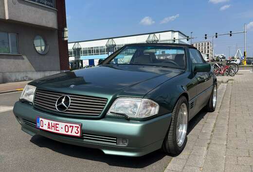 Mercedes-Benz SL-24