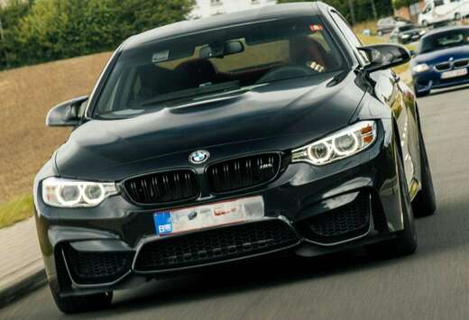 BMW M4 Coupé 3.0 DKG Drivelogic