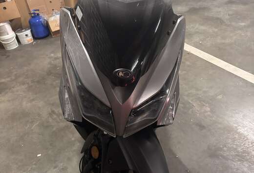 300i ABS/LED