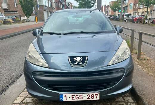 Peugeot peugeot 207 1.4 benzine