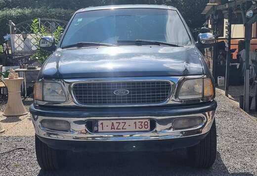 Ford 4.6i V8 4x2
