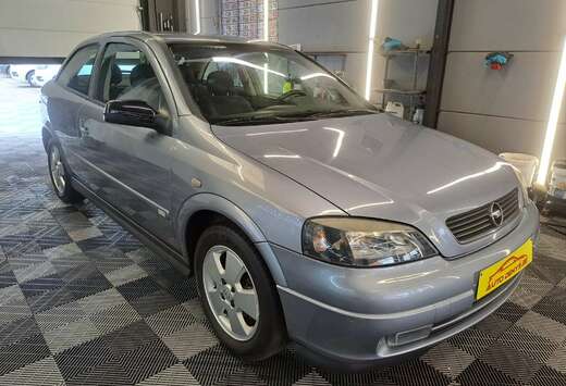 Opel 1.4i benzine bj. 2004 amper 65000km