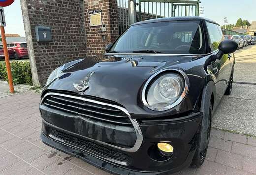 MINI Mini 1.5 D MET 119DKM HANDELAARS & EXPORT
