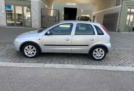 Opel Corsa 1.2i XE 16v Edition Kim Clijsters