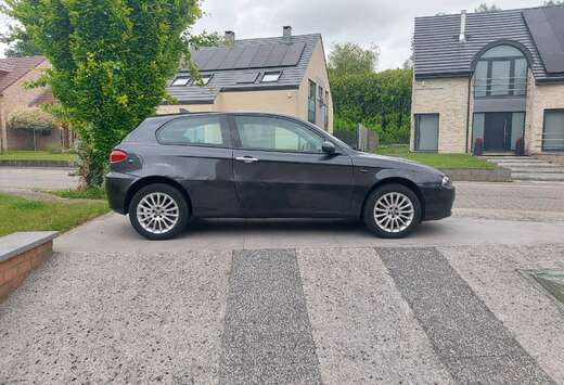 Alfa Romeo 2.0i TS Collezione
