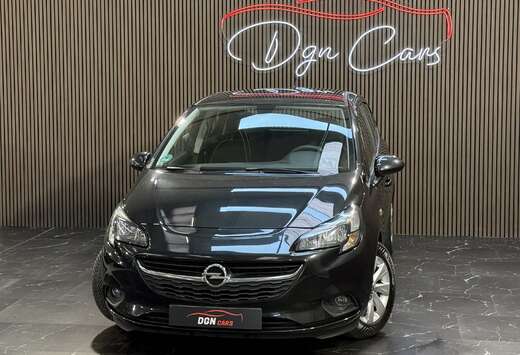 Opel Corsa 1.4i Black Edition