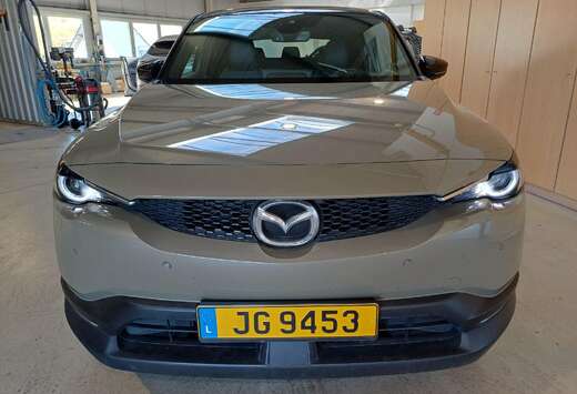 Mazda e-SKYACTIV 145 pk Makoto