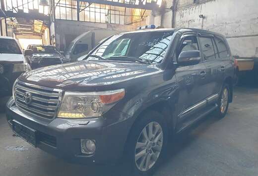 Toyota Land Cruiser 4.5 D-4D V8 VXE