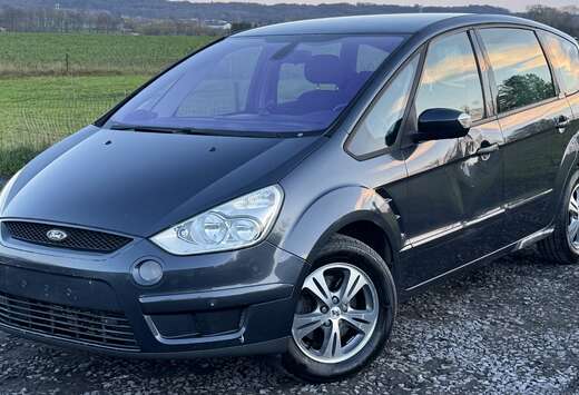 Ford 2.0 TDCi Titanium // 7Places //