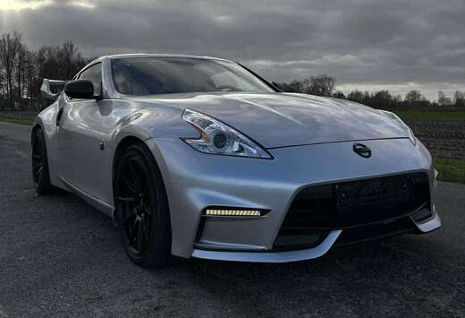 Nissan 370 Z NISMO