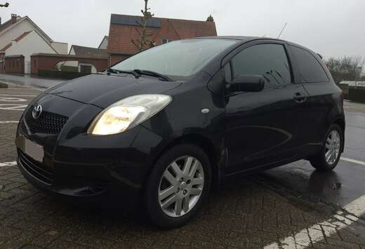 Toyota 1.3i VVT-i 16v Prête à immatriculer