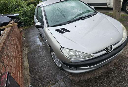 Peugeot 1.4i Generation prêt  a immatriculé  lire l ...