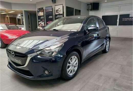 Mazda SKYACTIV-G skyDRIVE Plug Edition