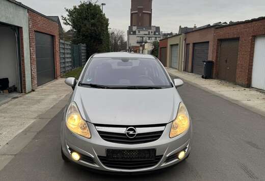 Opel 1.4 Benzine