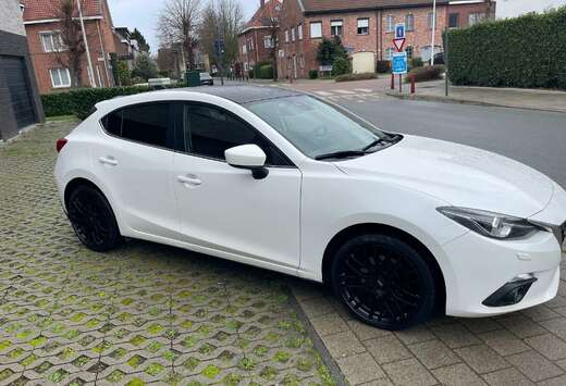 Mazda 3 2.2 D Active