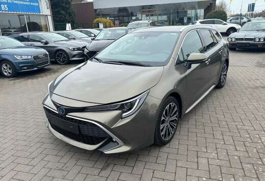 Toyota Corolla TS Hybrid 1.8 Dynamic e-CVT GPF Dynami ...