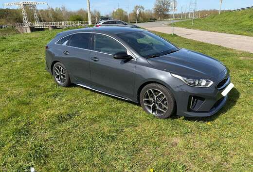 Kia ProCeed 1.6 CRDi GT-Line DCT ISG