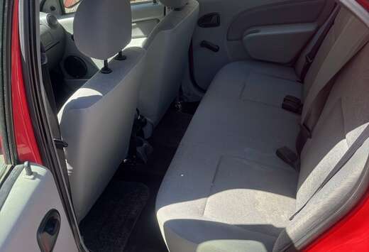 Dacia 1.4 Laureate