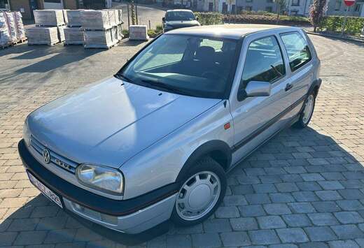 Volkswagen 2.0i GTi