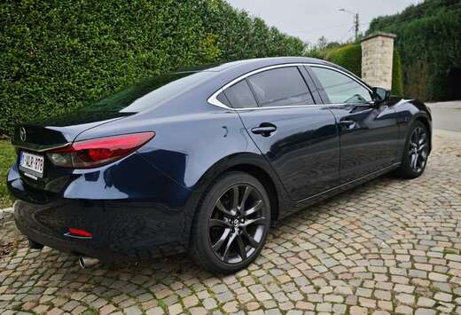 Mazda 2.5i Skycruise