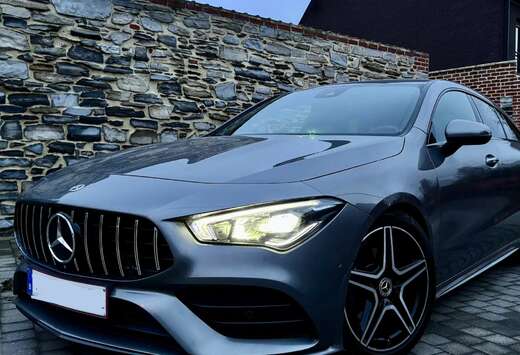 Mercedes-Benz AMG LINE