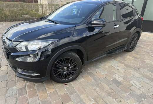 Honda 1.5i-VTEC Black Edition