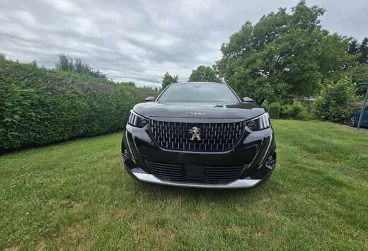 Peugeot BlueHDi 130 S&S EAT8 GT Pack