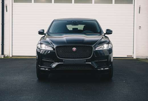 Jaguar F-Pace 2.0 D E-Performance R-Sport