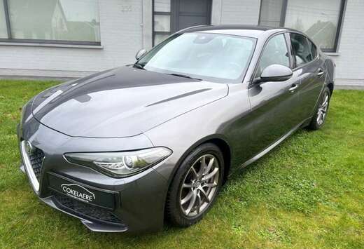 Alfa Romeo 2.2 JTDm Navi/XENON/AutAirco/PDC/USB/HalfL ...