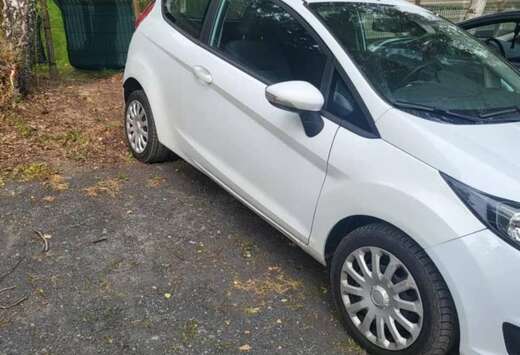 Ford 1.5 TDCi Sync Edition