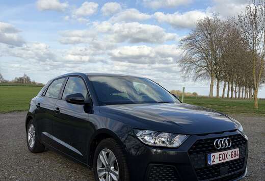 Audi Sportback 30 TFSI Advanced