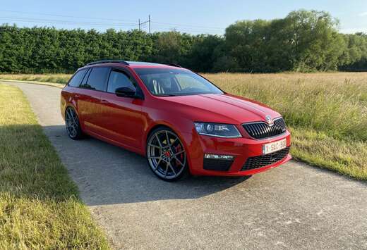 Skoda SW RS 2.0 TFSI DSG