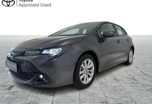 Toyota 1.8 Hybrid CVT Dynamic