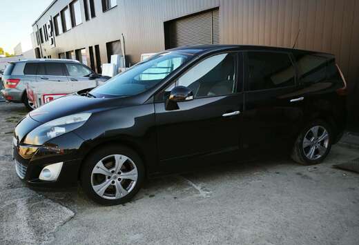 Renault Scenic dCi 110 FAP EDC Bose Edition