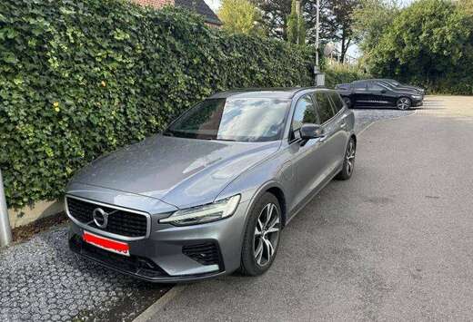 Volvo V60 T8 AWD Twin Engine Geartronic R-Design