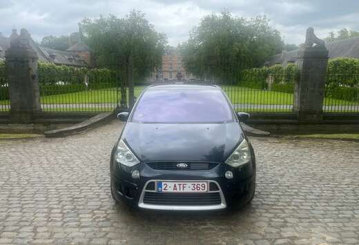 Ford S-Max 2.5 Turbo Titanium S