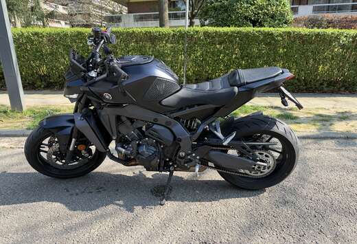 Comme Neuve / A2 / Ligne Akrapovic / Y-AMT