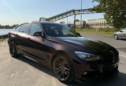 BMW M Packet interior exterior