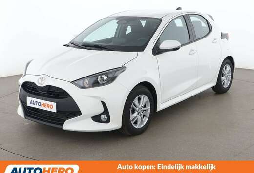 Toyota 1.5 Hybrid Active