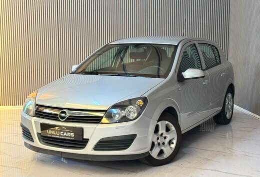 Opel Astra 1.3 DTH CDTi Cosmo