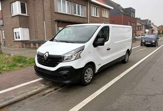 Renault Passenger 2.0 dCi L1H1 Black Edition FAP