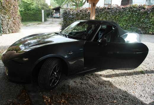 Mazda MX-5 2.0i Skyactiv-G Skycruise
